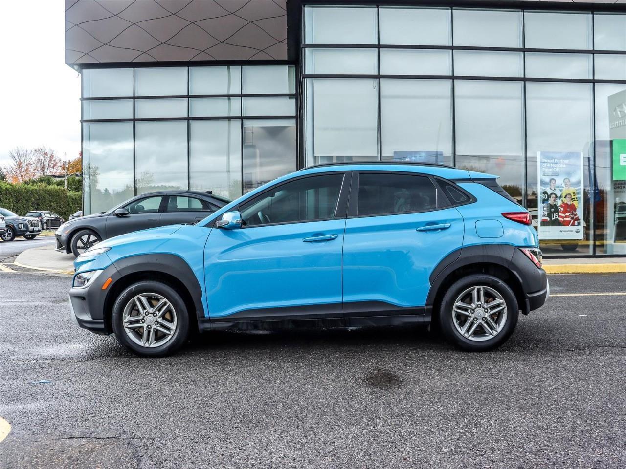 2023 Hyundai KONA 2.0L Essential 4dr All-Wheel Drive Photo4