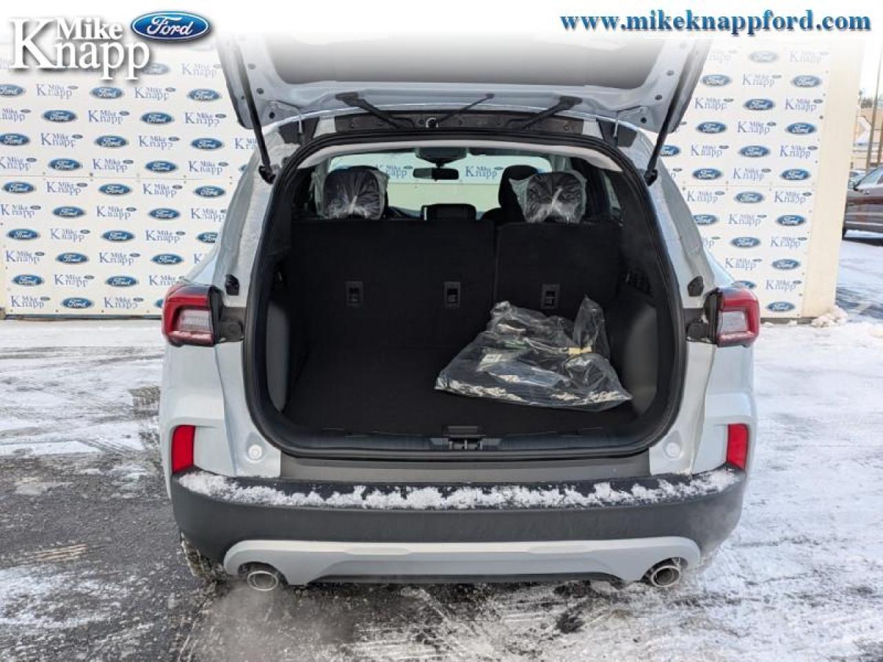 2026 Ford Escape Active AWD Photo4