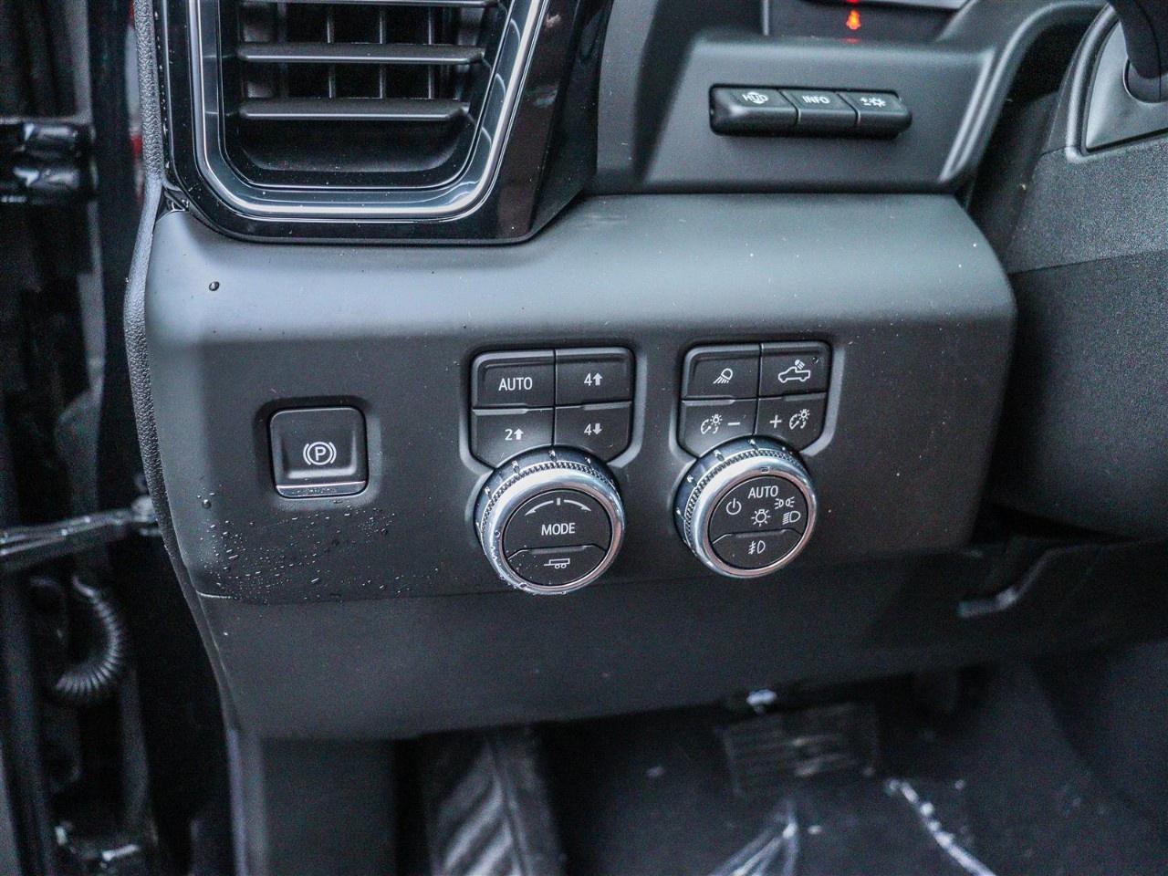 2026 GMC SIERRA 2500HD Crew Cab Standard Box 4-Wheel Drive Denali Ultimate Photo