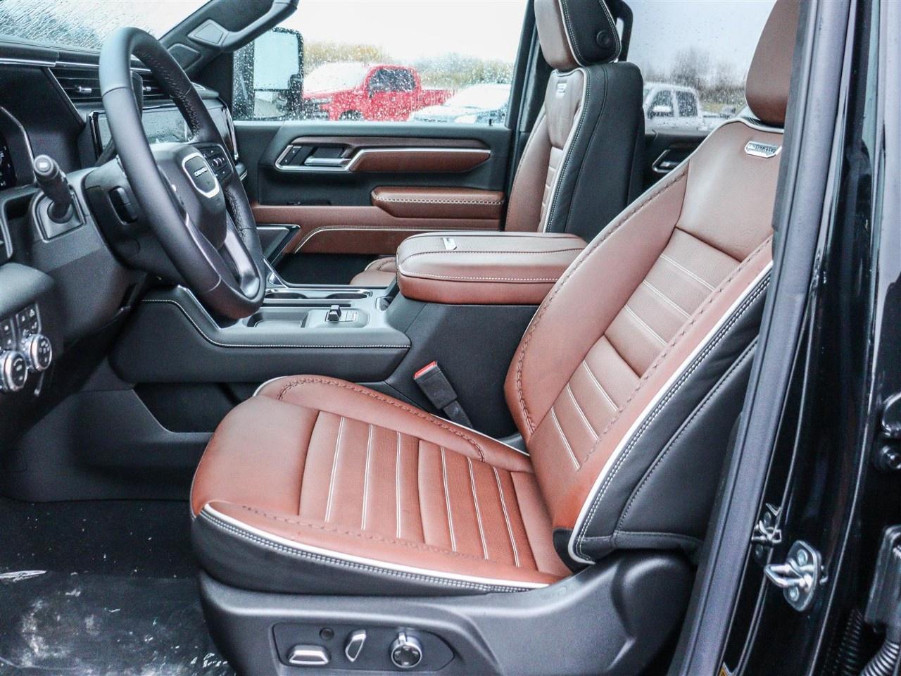 2026 GMC SIERRA 2500HD Crew Cab Standard Box 4-Wheel Drive Denali Ultimate Photo