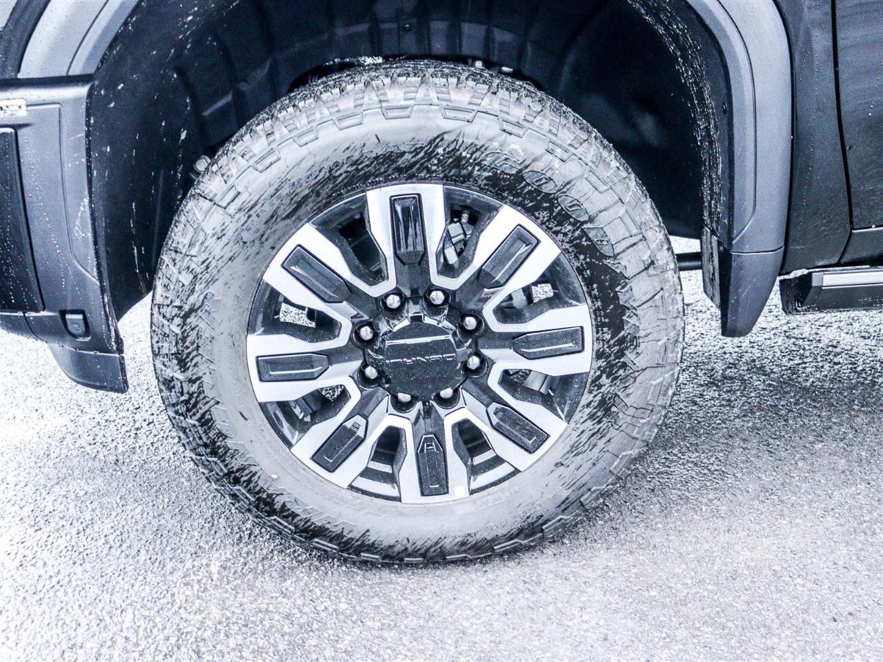 2026 GMC SIERRA 2500HD Crew Cab Standard Box 4-Wheel Drive Denali Ultimate Photo