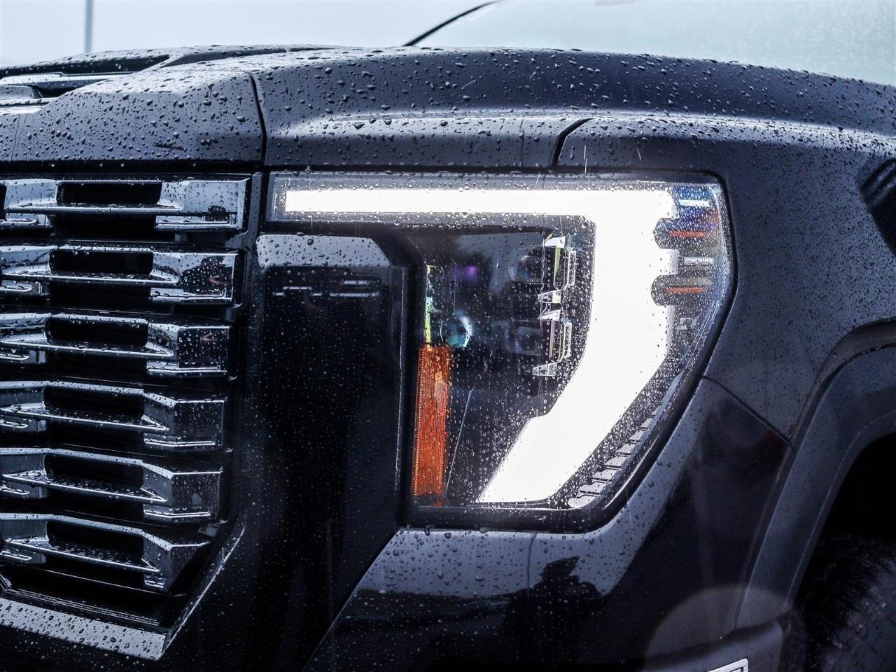 2026 GMC SIERRA 2500HD Crew Cab Standard Box 4-Wheel Drive Denali Ultimate Photo