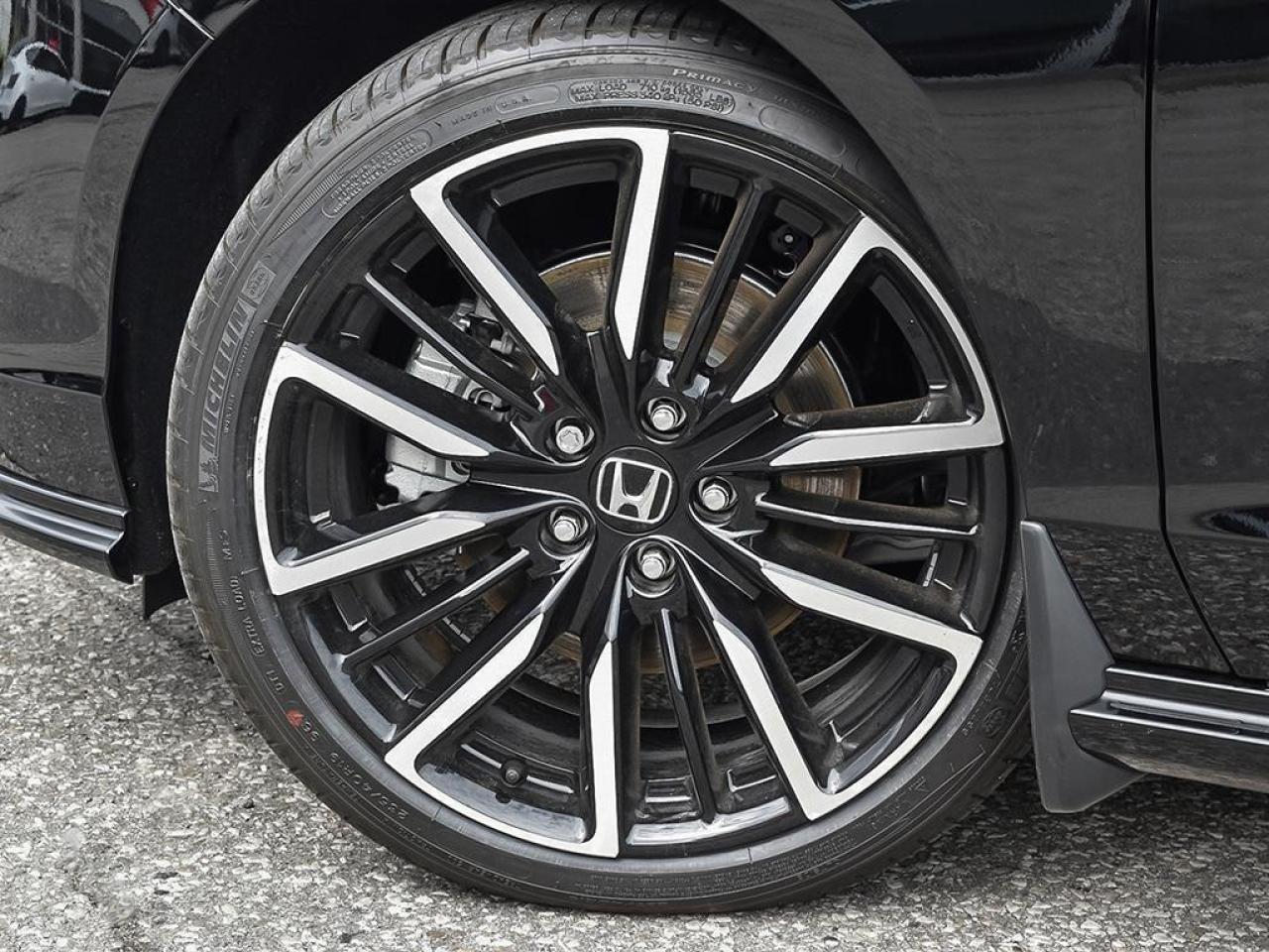 2025 Honda Accord Hybrid Touring 4dr Sedan Photo