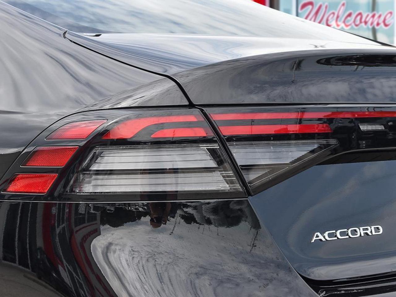 2025 Honda Accord Hybrid Touring 4dr Sedan Photo