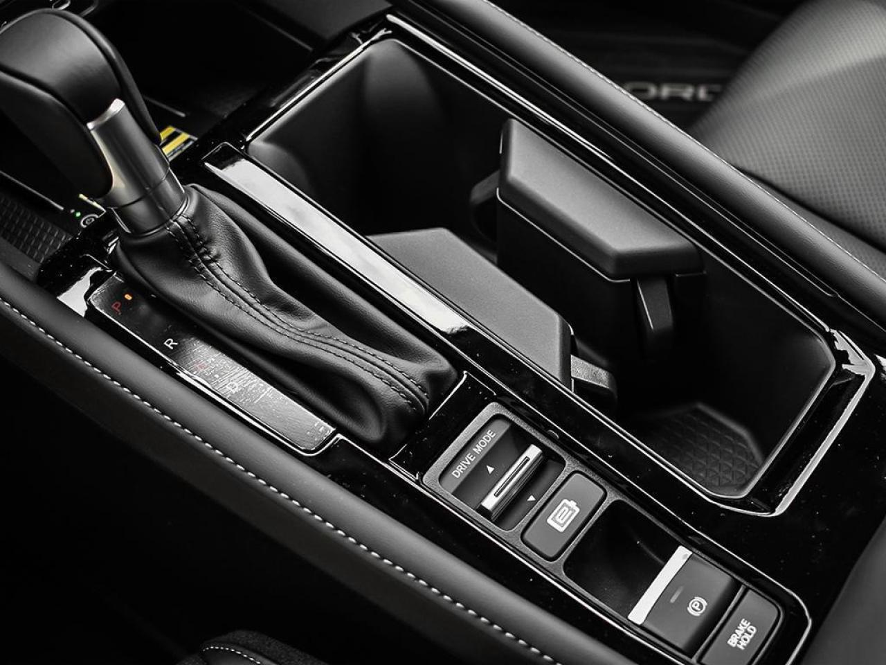 2025 Honda Accord Hybrid Touring 4dr Sedan Photo