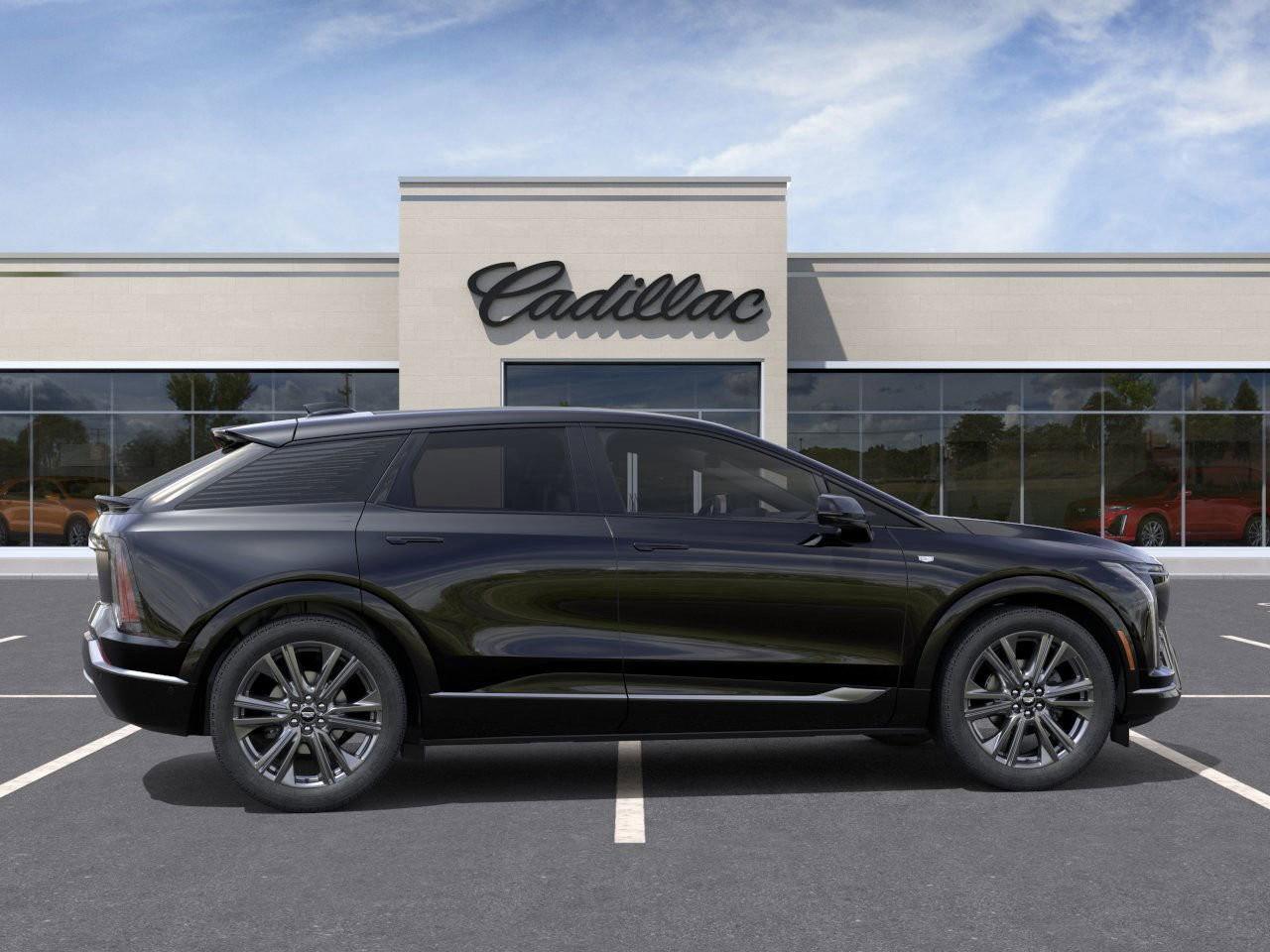 2026 Cadillac OPTIQ Premium Sport 4dr Photo