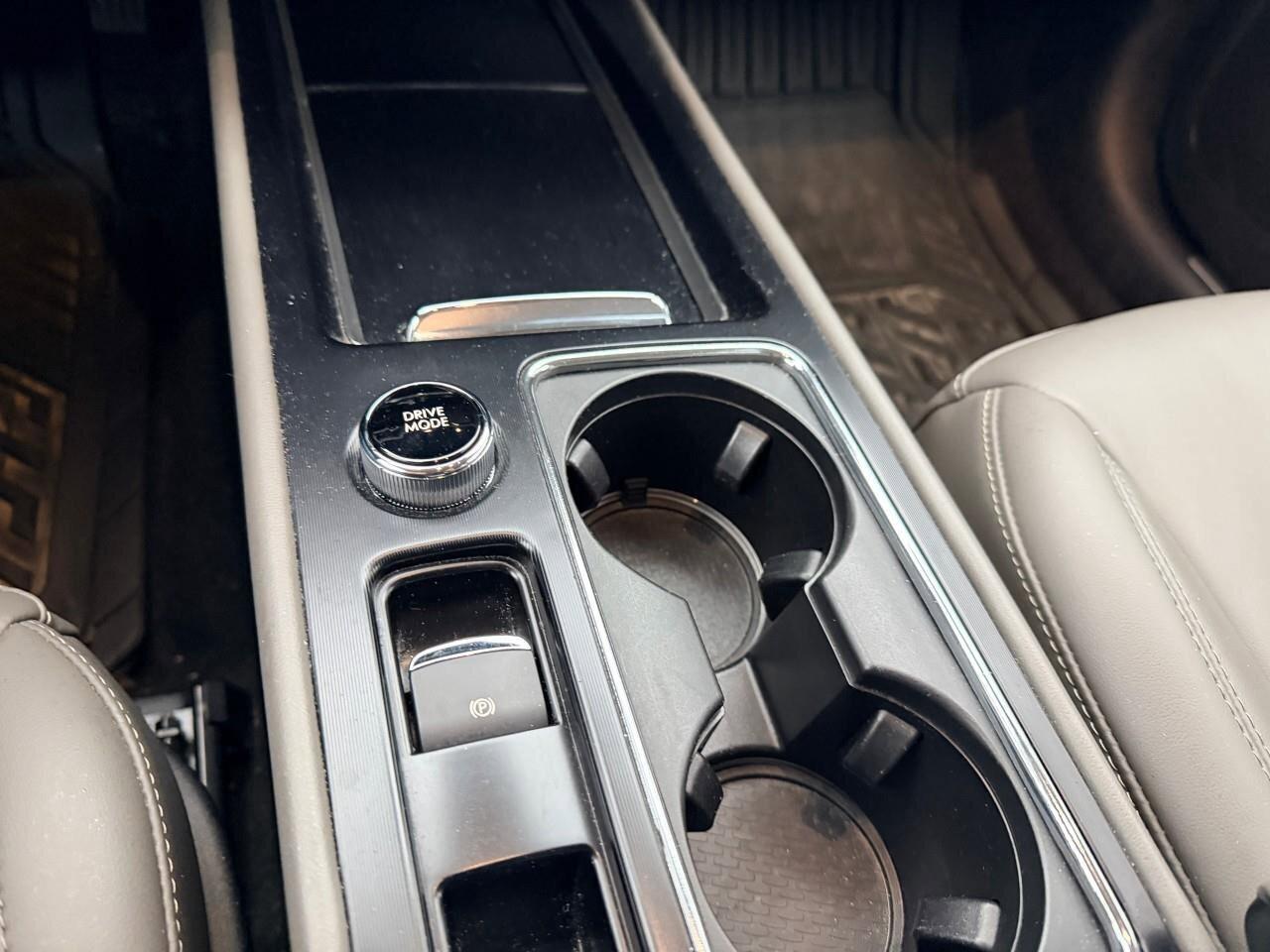 2024 Lincoln Corsair PremierePREMIERE, 2.0L 4 CYLINDER, AWD, LEATHER, A Photo