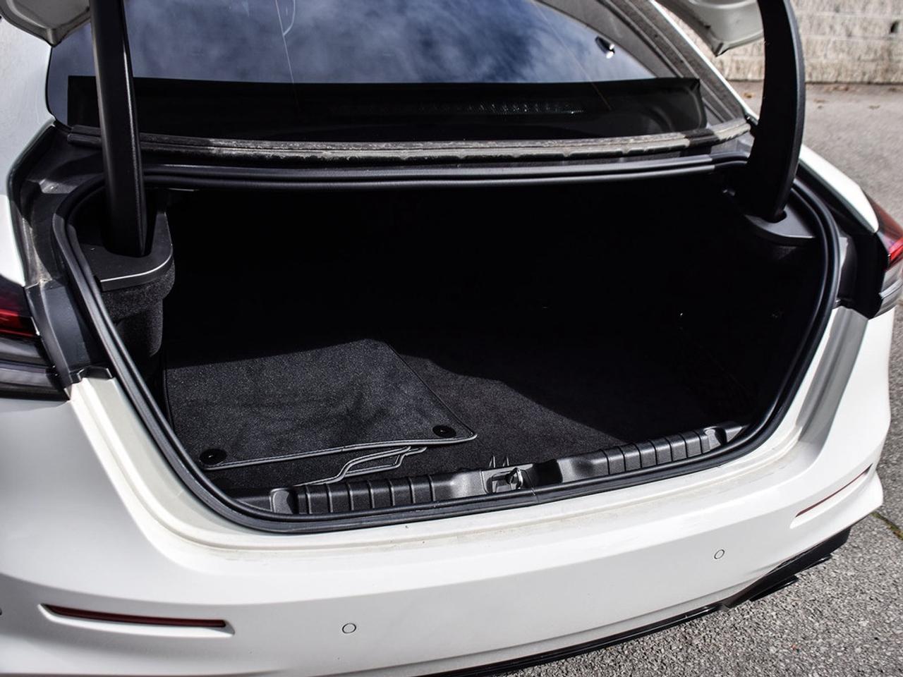 2022 Maserati Ghibli Modena Q4 4dr All-Wheel Drive Sedan Photo