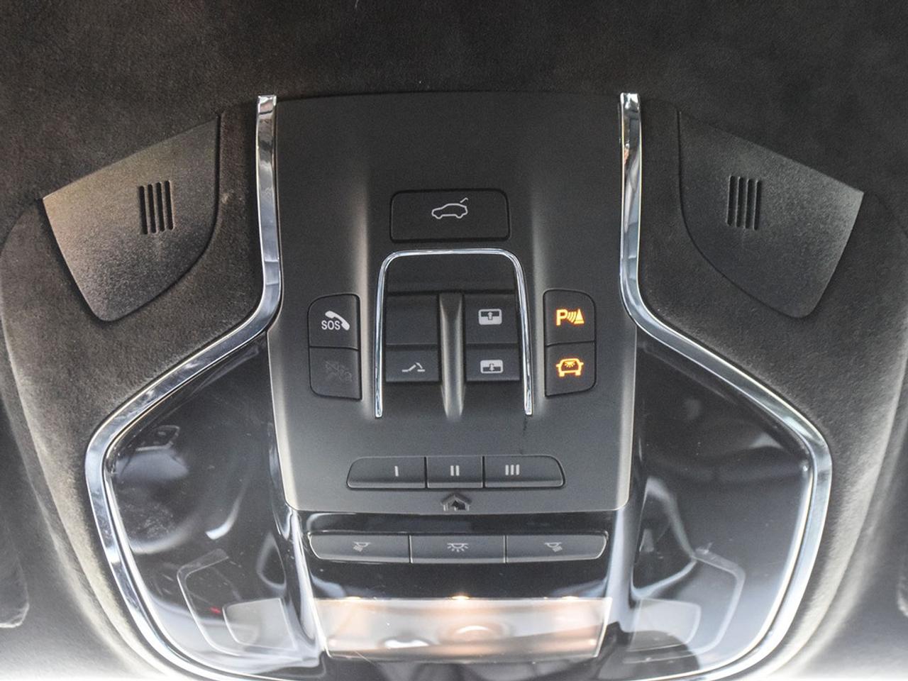 2022 Maserati Ghibli Modena Q4 4dr All-Wheel Drive Sedan Photo