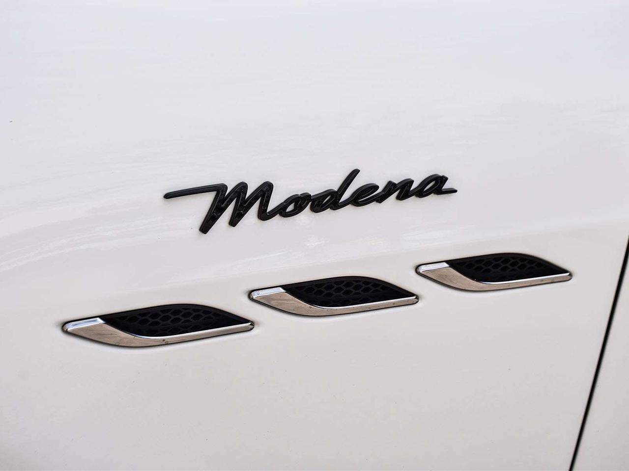 2022 Maserati Ghibli Modena Q4 4dr All-Wheel Drive Sedan Photo