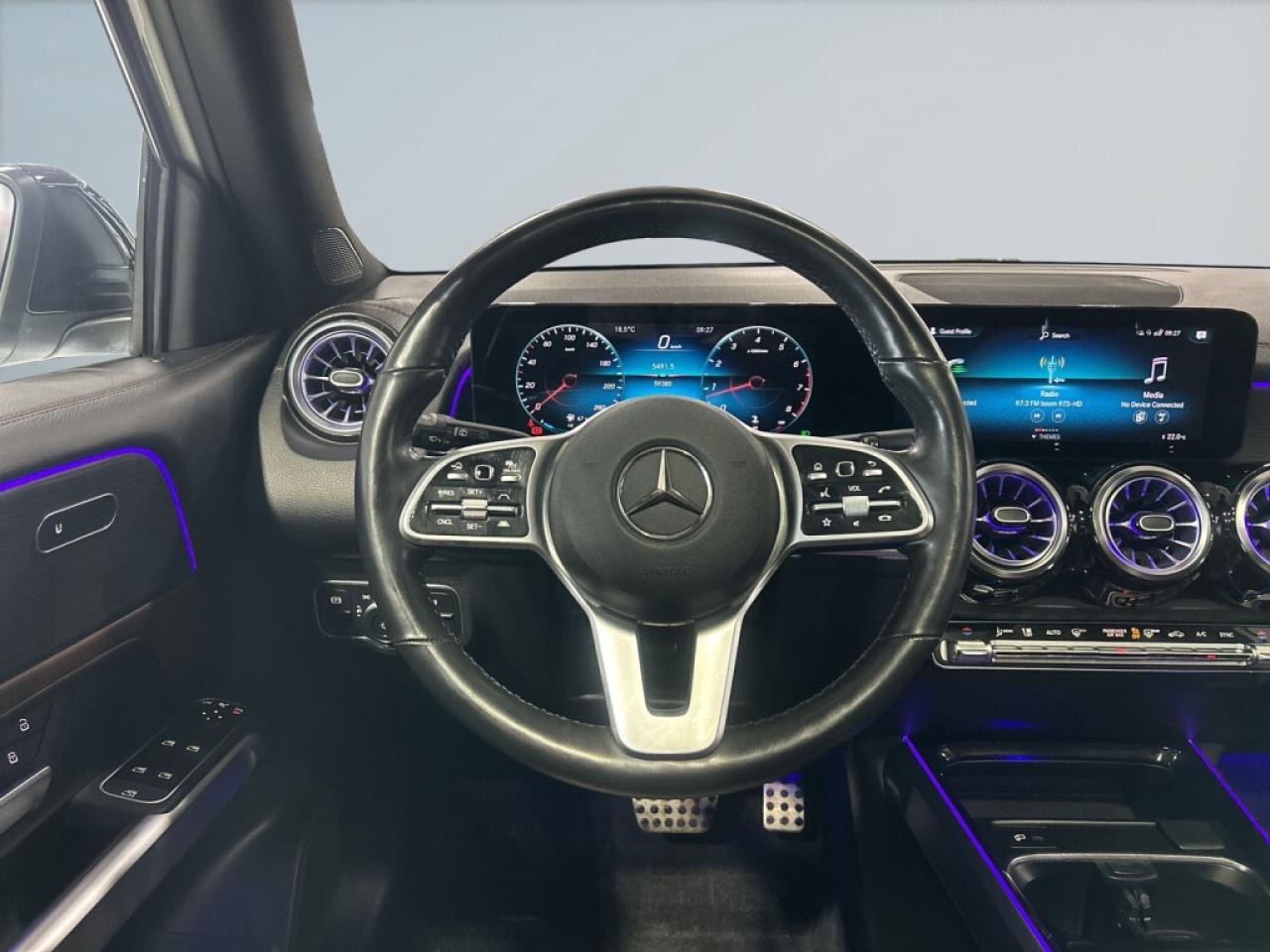 2022 Mercedes-Benz GLB GLB 250 AMG PKG/  4MATIC/Clean carfax/NAVI/Sunroof Photo