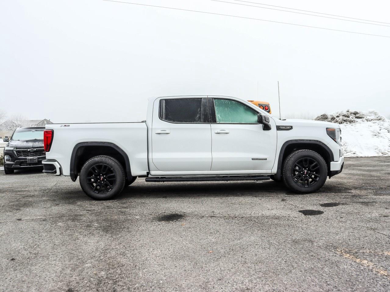 2026 GMC Sierra 1500 Crew Cab Short Box 4-Wheel Drive Elevation Photo3