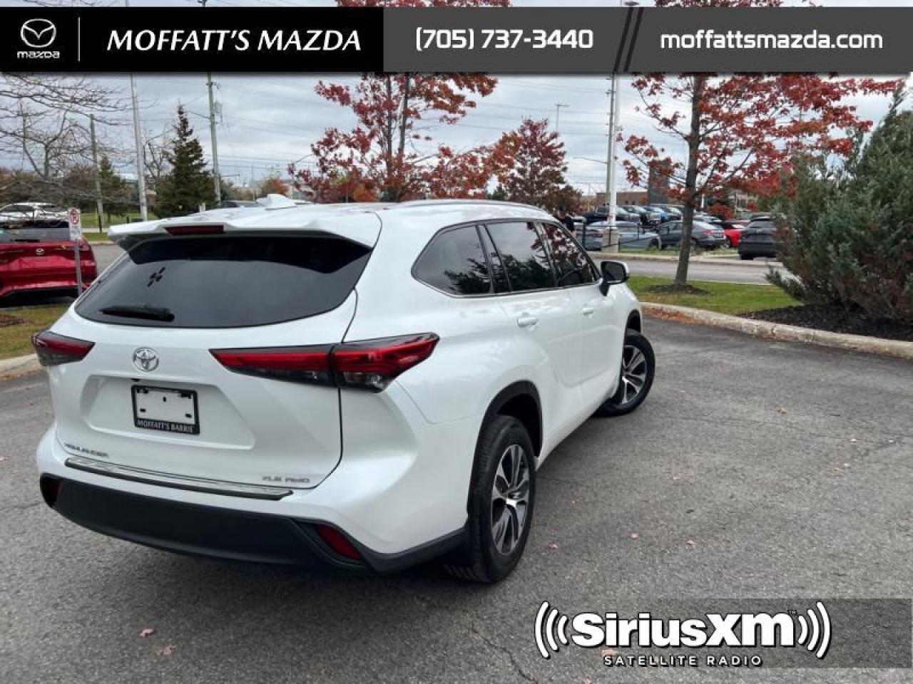 2022 Toyota Highlander XLE Photo