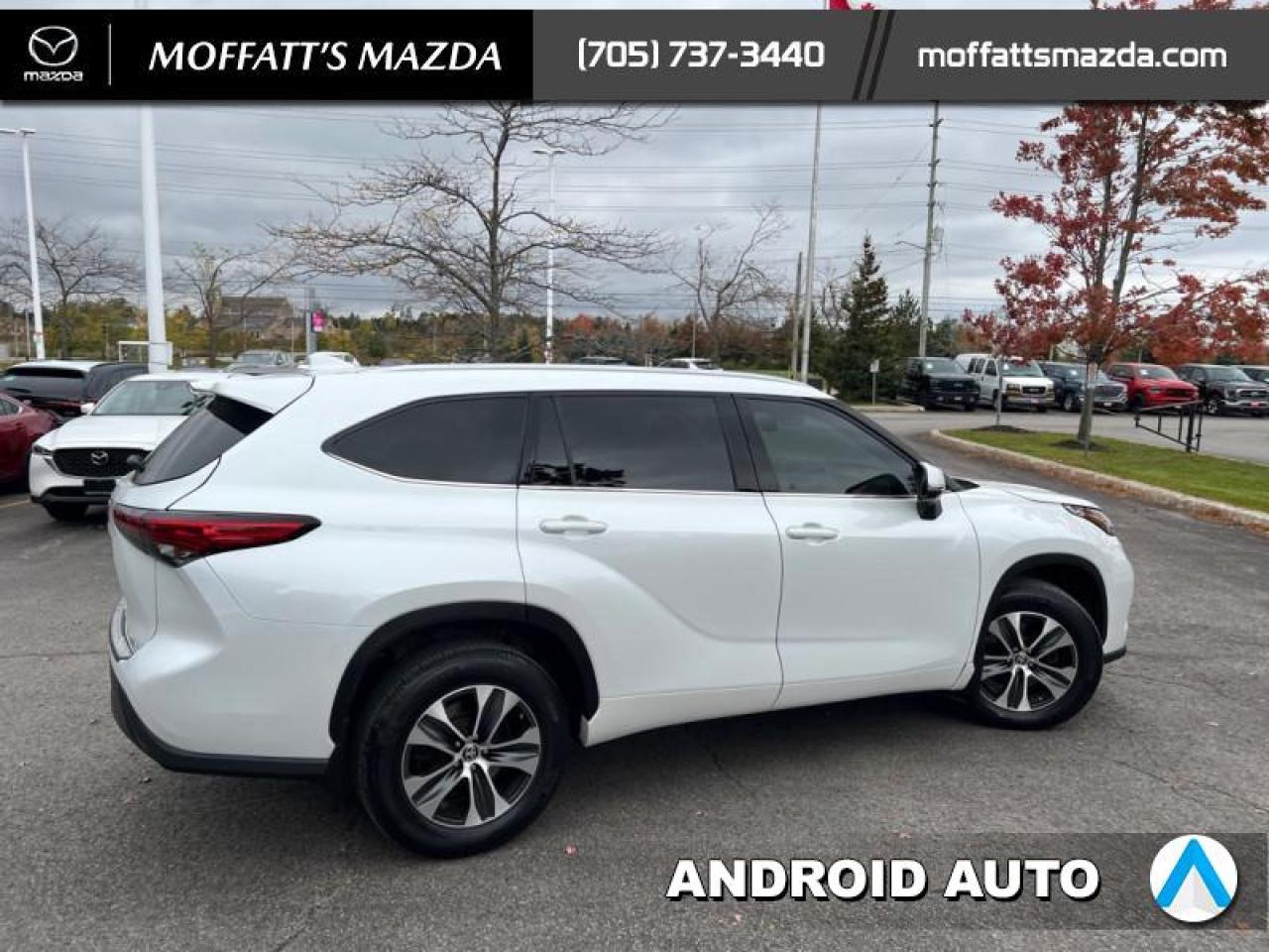 2022 Toyota Highlander XLE Photo