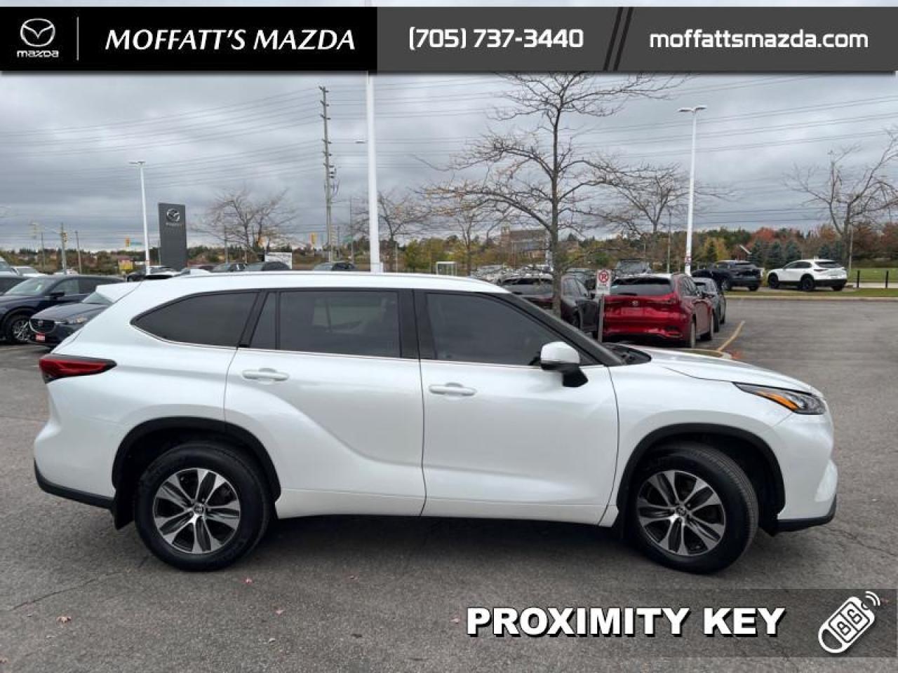 2022 Toyota Highlander XLE Photo