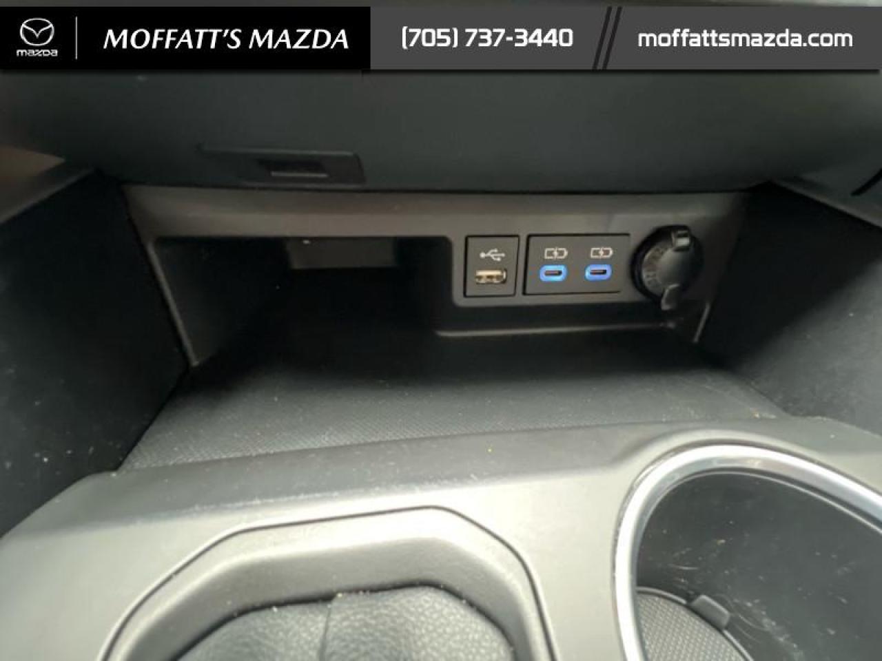 2022 Toyota Highlander XLE Photo