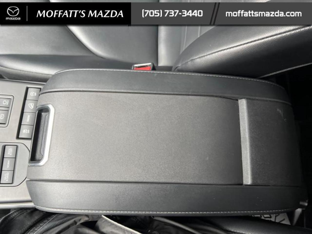 2022 Toyota Highlander XLE Photo