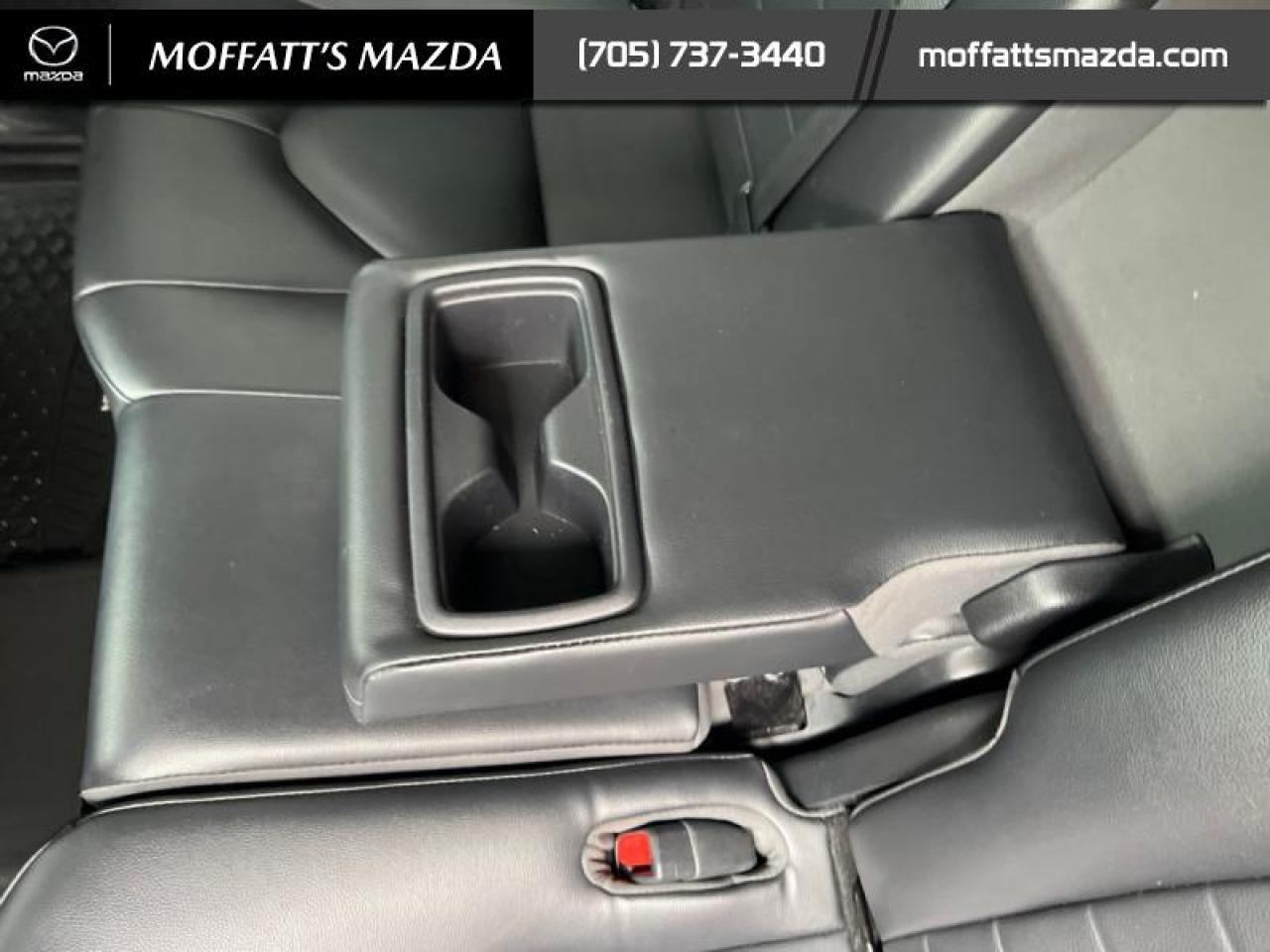 2022 Toyota Highlander XLE Photo