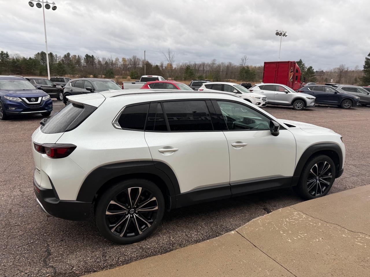 2024 Mazda CX-50 GT w/Turbo 4dr All-Wheel Drive Sport Utility Photo