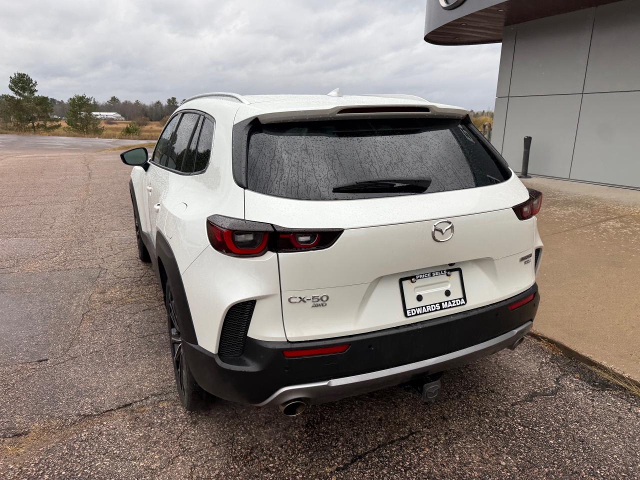 2024 Mazda CX-50 GT w/Turbo 4dr All-Wheel Drive Sport Utility Photo