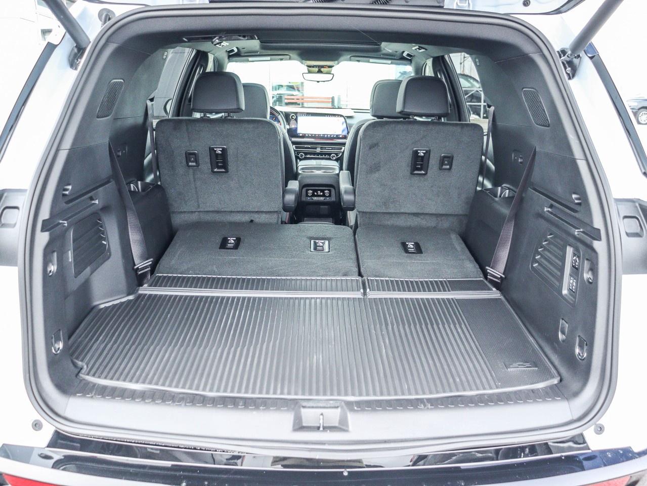 2026 Chevrolet Traverse AWD 4dr RS Photo