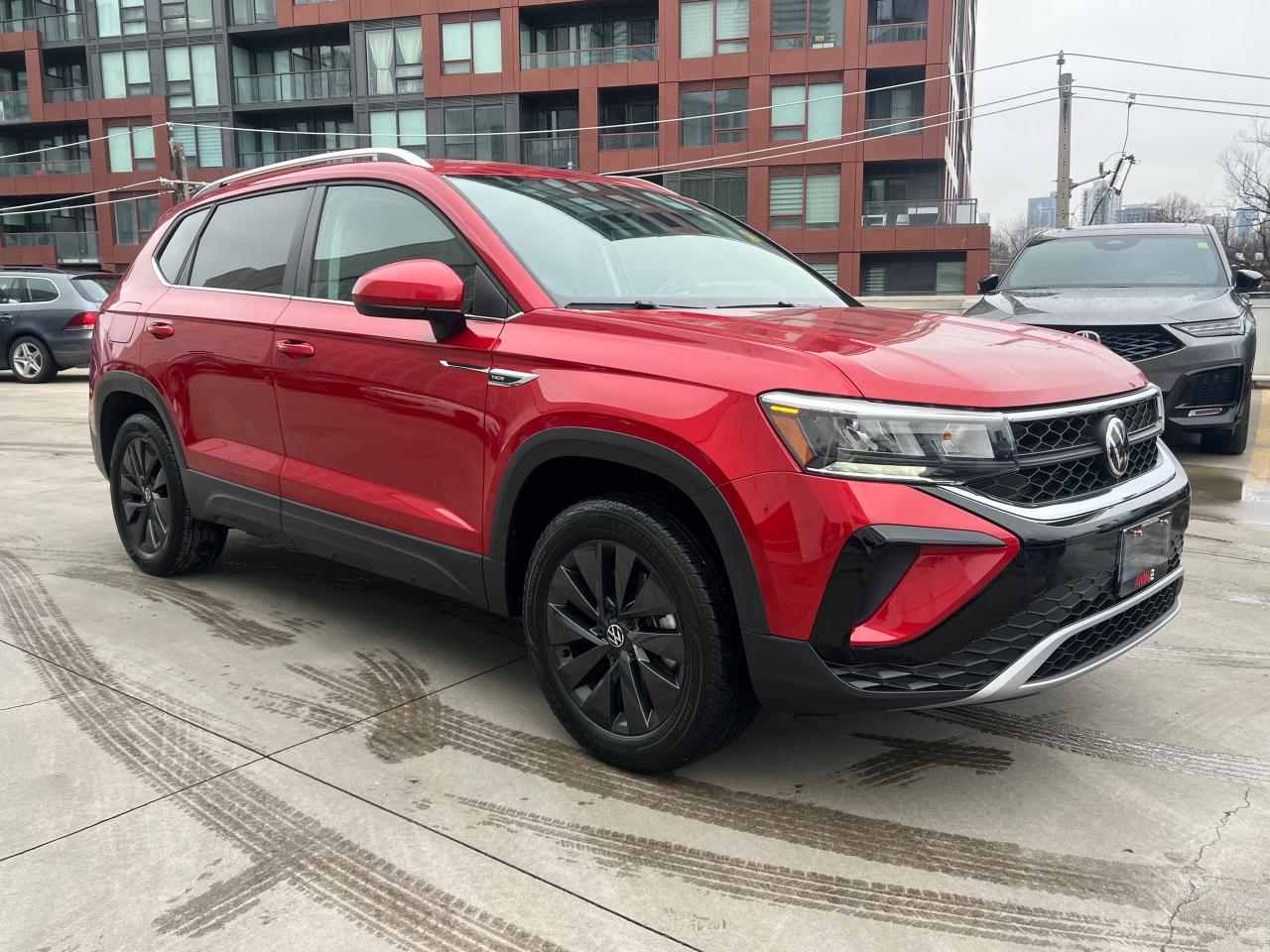 2022 Volkswagen Taos Comfortline 4dr All-Wheel Drive 4MOTION Photo