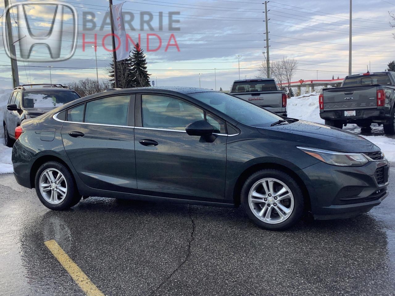 2017 Chevrolet Cruze LT Auto 4dr Sedan Photo