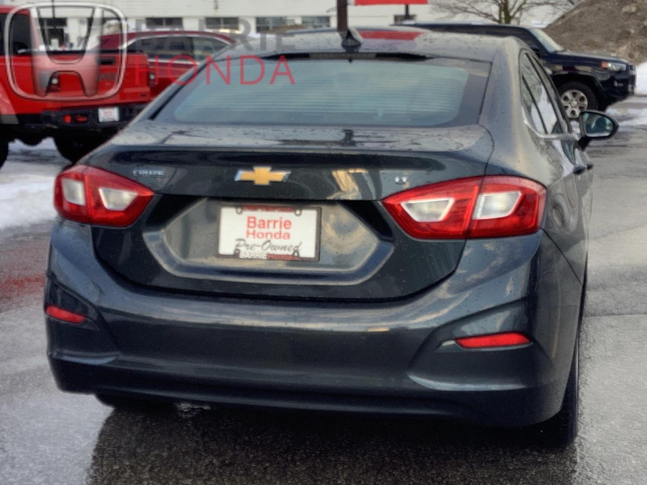 2017 Chevrolet Cruze LT Auto 4dr Sedan Photo