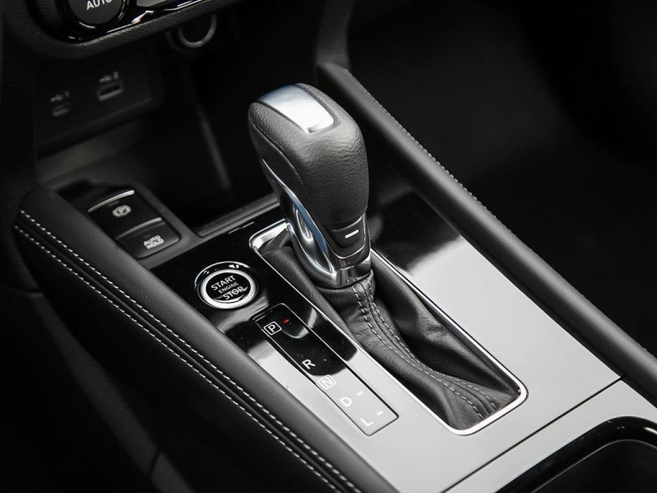 2025 Nissan Kicks Play SV 4dr Front-Wheel Drive Photo