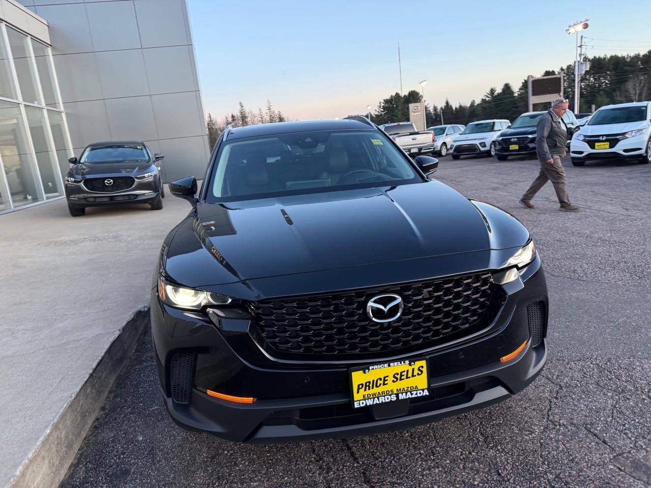 2024 Mazda CX-50 GT 4dr All-Wheel Drive Sport Utility Photo