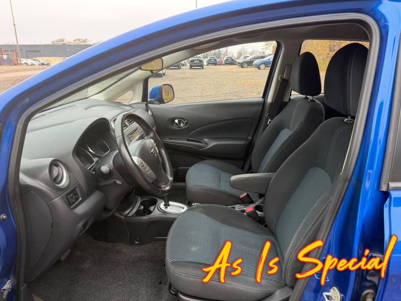 2014 Nissan Versa Note 1.6 SV (CVT) 4dr Hatchback Photo