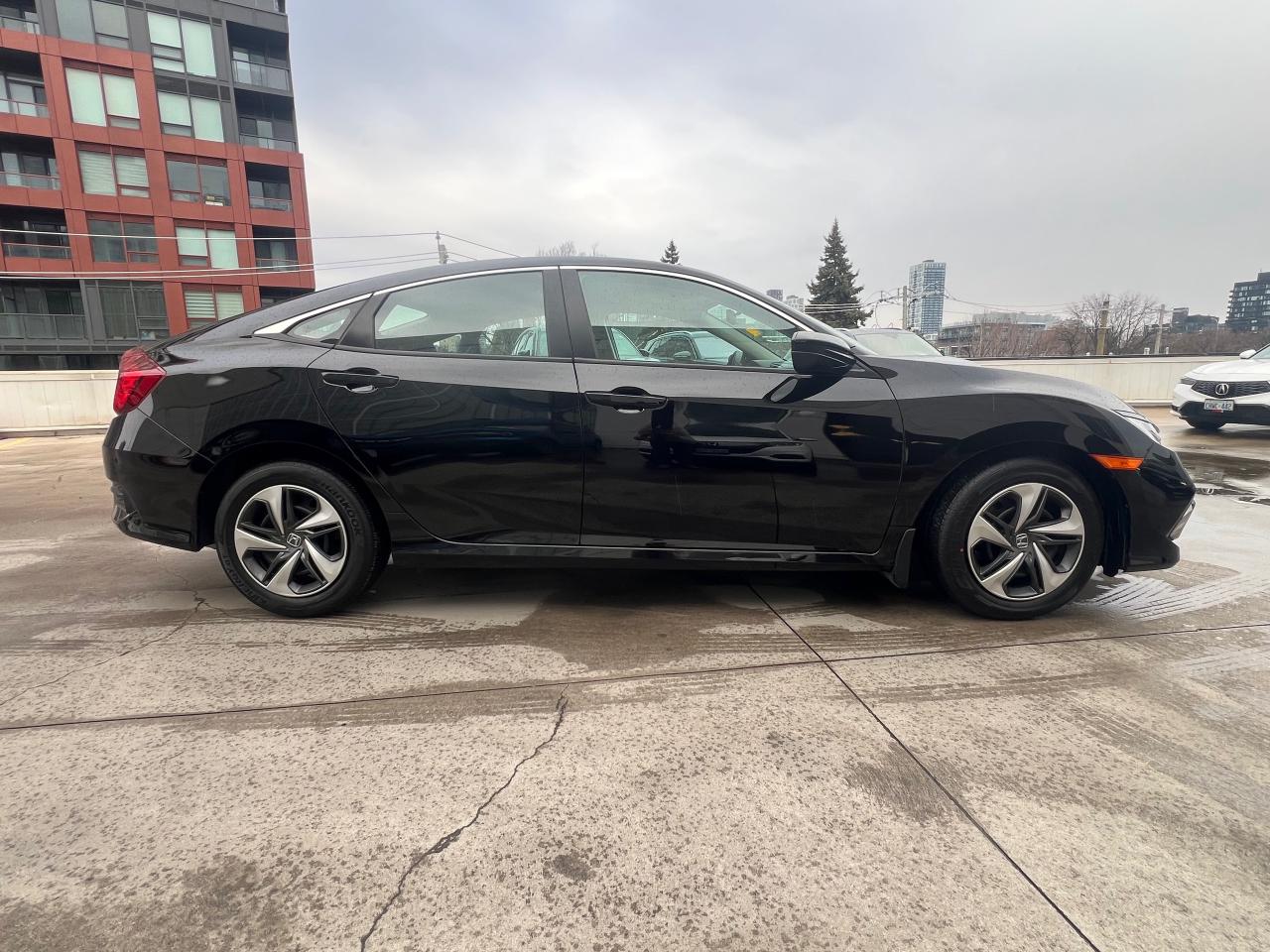 2020 Honda Civic LX 4dr Sedan Photo