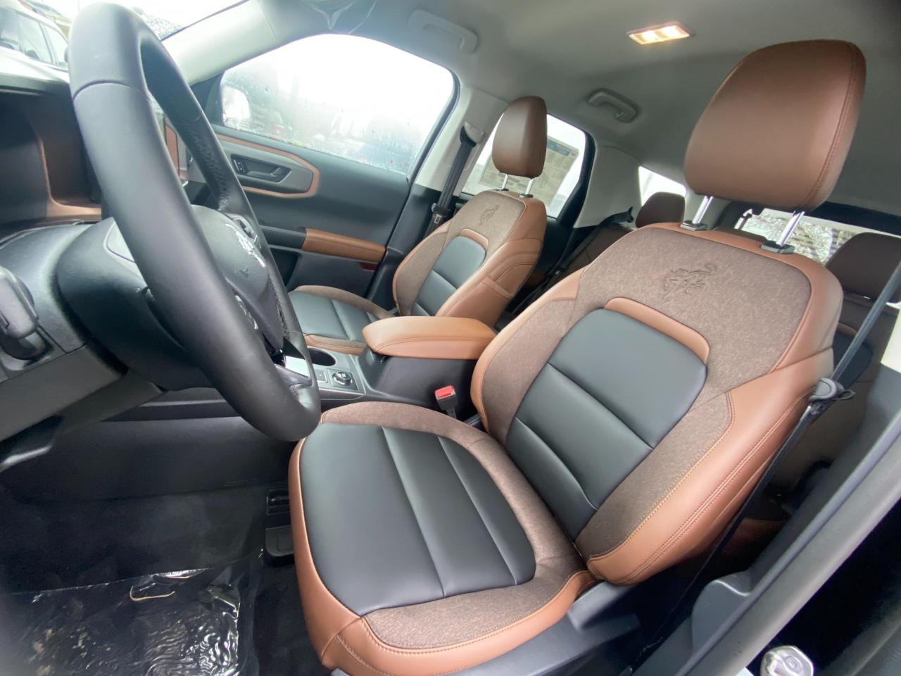 2025 Ford Bronco Sport Outer Banks 4dr 4x4 Photo