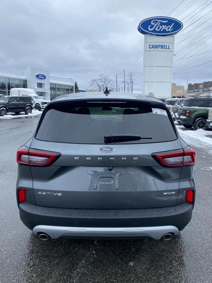 2026 Ford Escape Active 4dr All-Wheel Drive Photo4