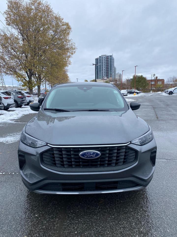 2026 Ford Escape Active 4dr All-Wheel Drive Photo2