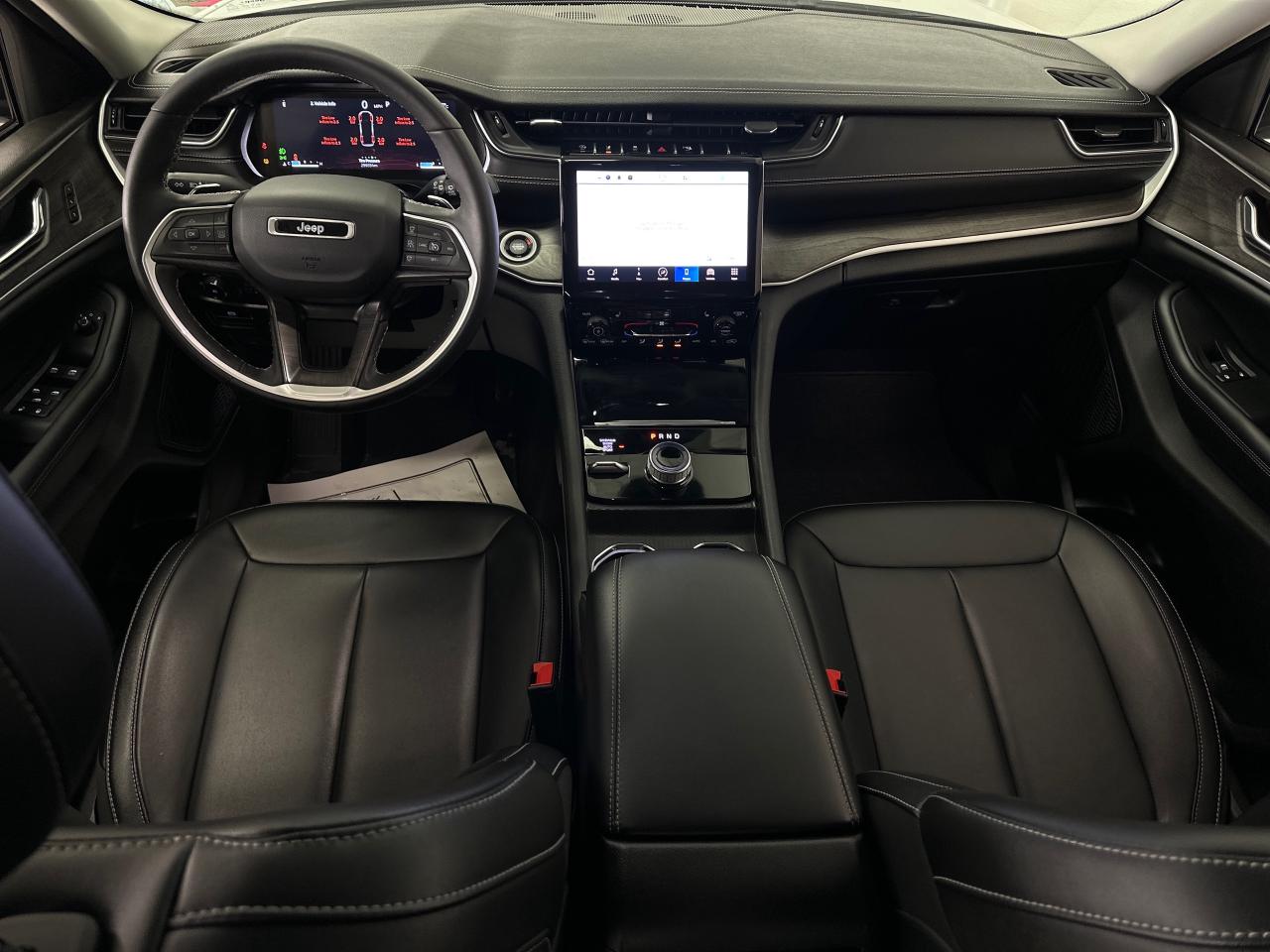 2024 Jeep Grand Cherokee L Limited 4dr 4x4 Photo