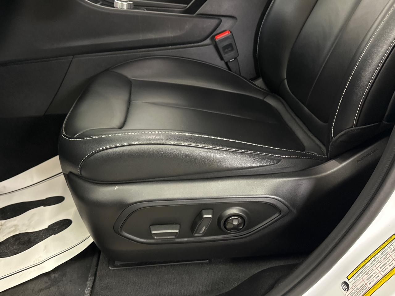 2024 Jeep Grand Cherokee L Limited 4dr 4x4 Photo