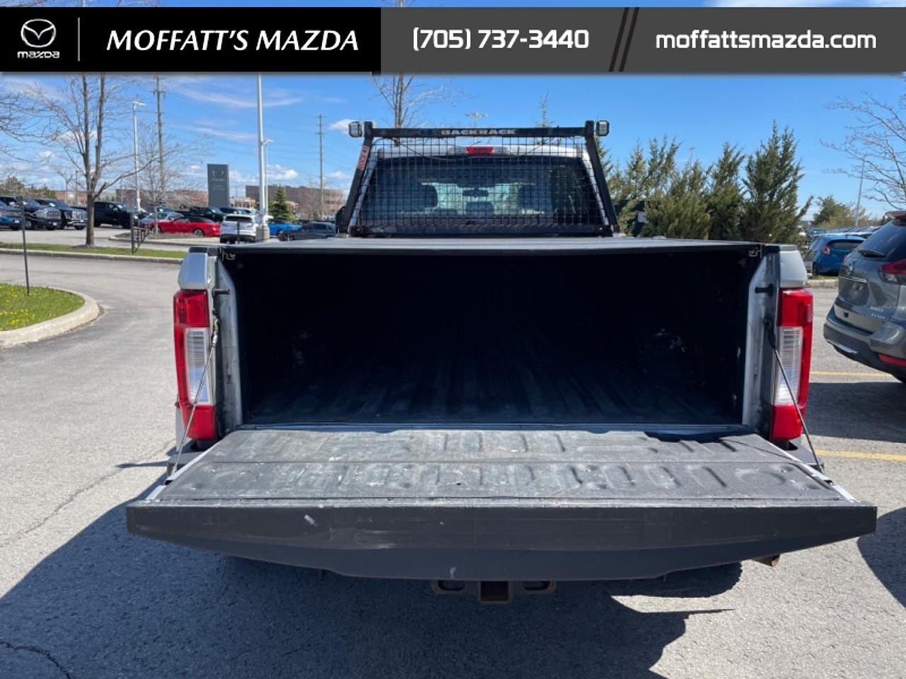 2019 Ford F-350 Super Duty XL Photo4