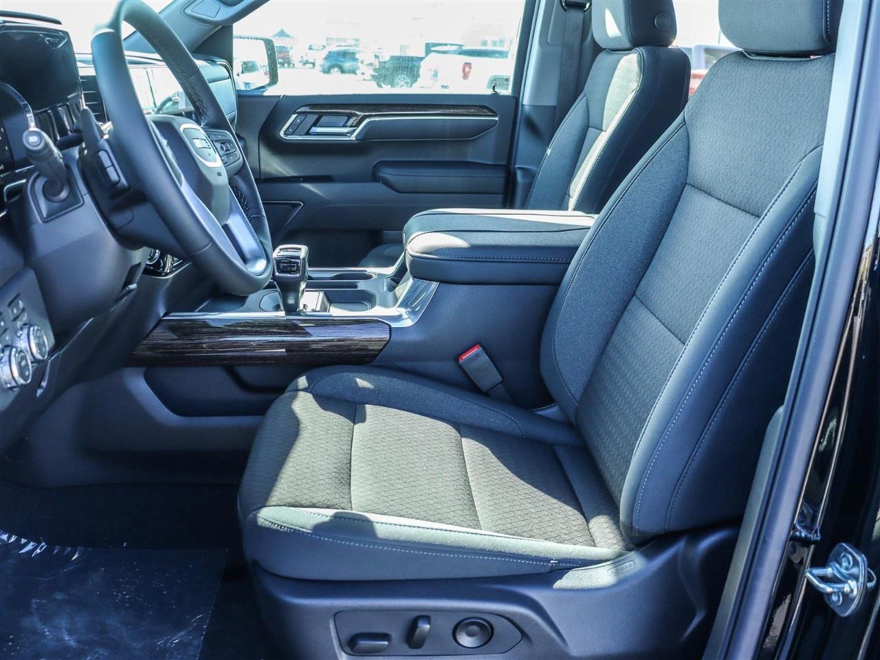 2026 GMC Sierra 1500 Crew Cab Standard Box 4-Wheel Drive Elevation Photo