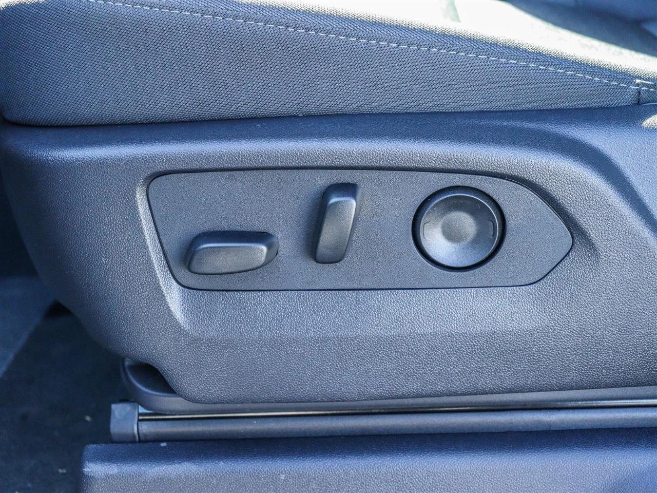 2026 GMC Sierra 1500 Crew Cab Standard Box 4-Wheel Drive Elevation Photo