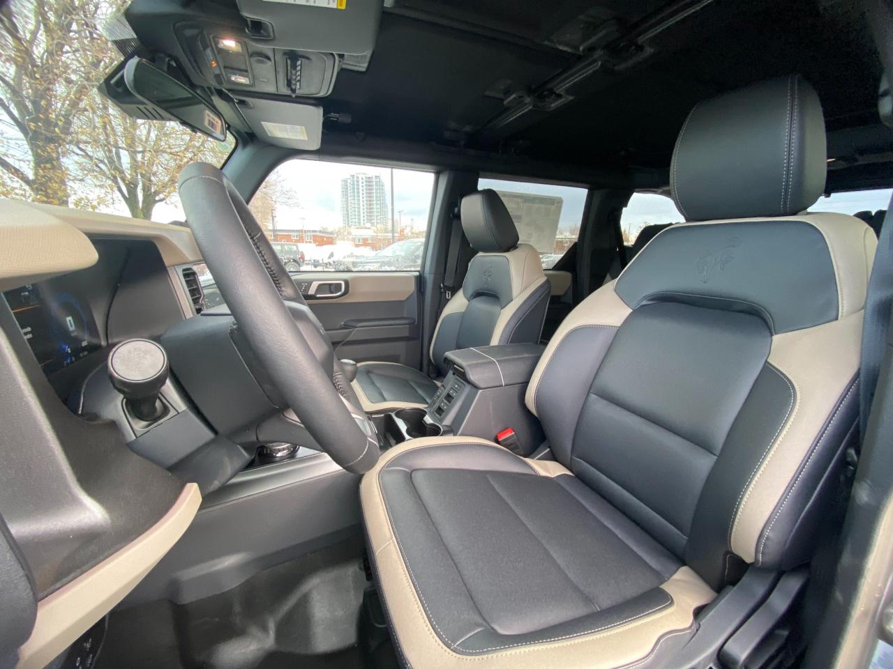 2025 Ford Bronco Big Bend 4dr 4x4 Photo