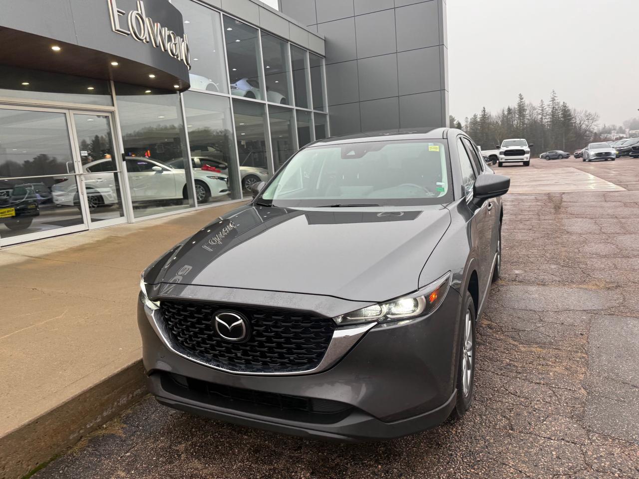 2024 Mazda CX-5 GS 4dr i-ACTIV All-Wheel Drive Sport Utility Photo4