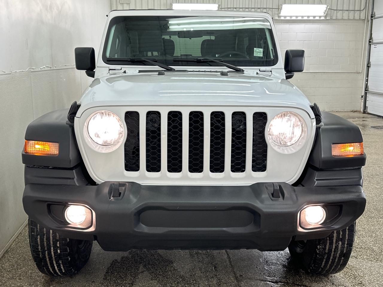 2024 Jeep Wrangler Sport 2dr 4x4 Photo