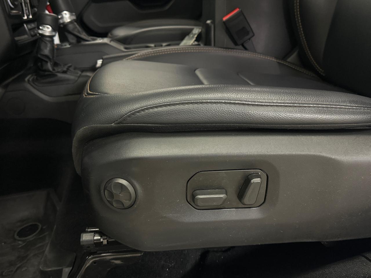 2024 Jeep Wrangler SAHARA 4DR 4X4 Photo