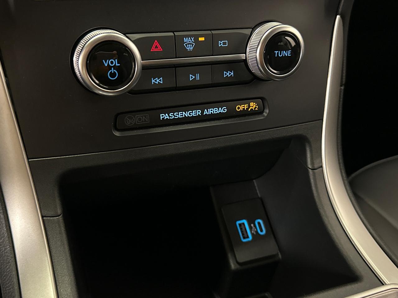 2024 Ford Edge SEL 4dr All-wheel Drive Photo