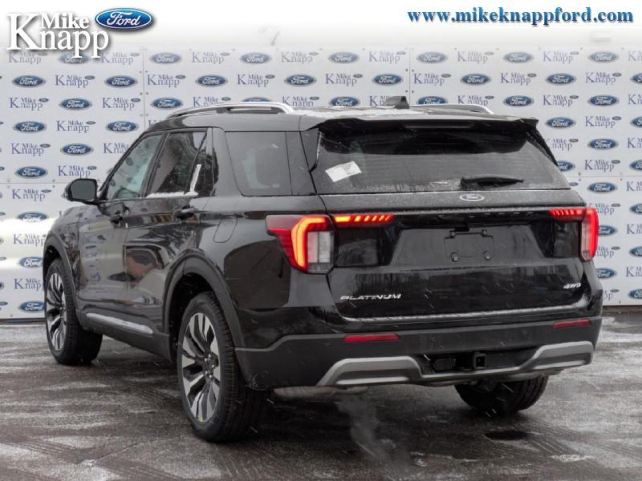 2026 Ford Explorer Platinum Photo