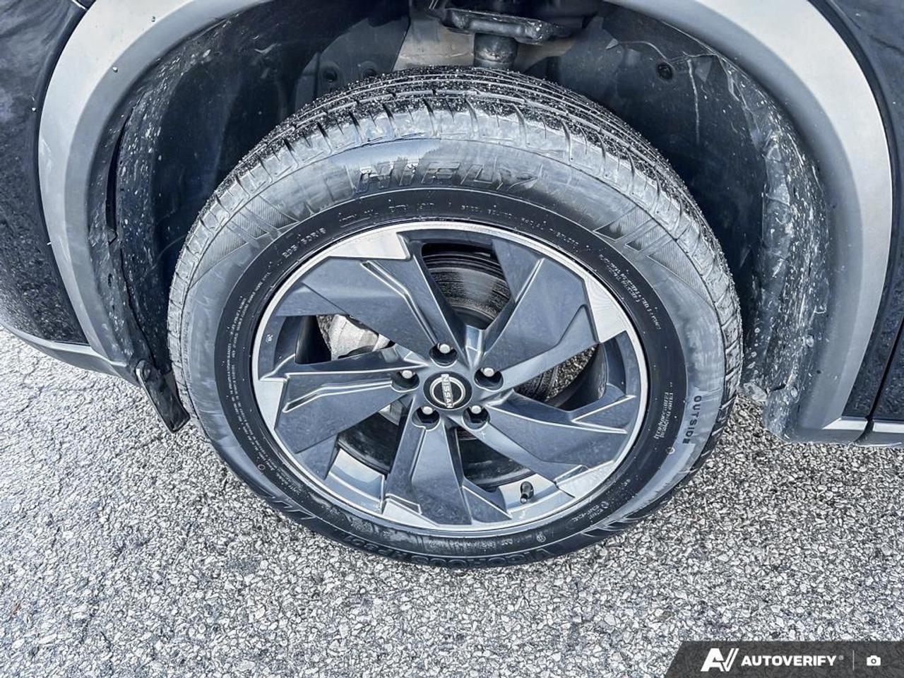 2024 Nissan Rogue SV Moonroof 4dr All-Wheel Drive Sport Utility Photo