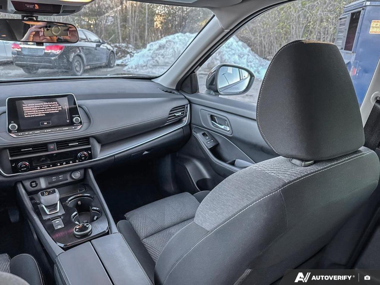 2024 Nissan Rogue SV Moonroof 4dr All-Wheel Drive Sport Utility Photo