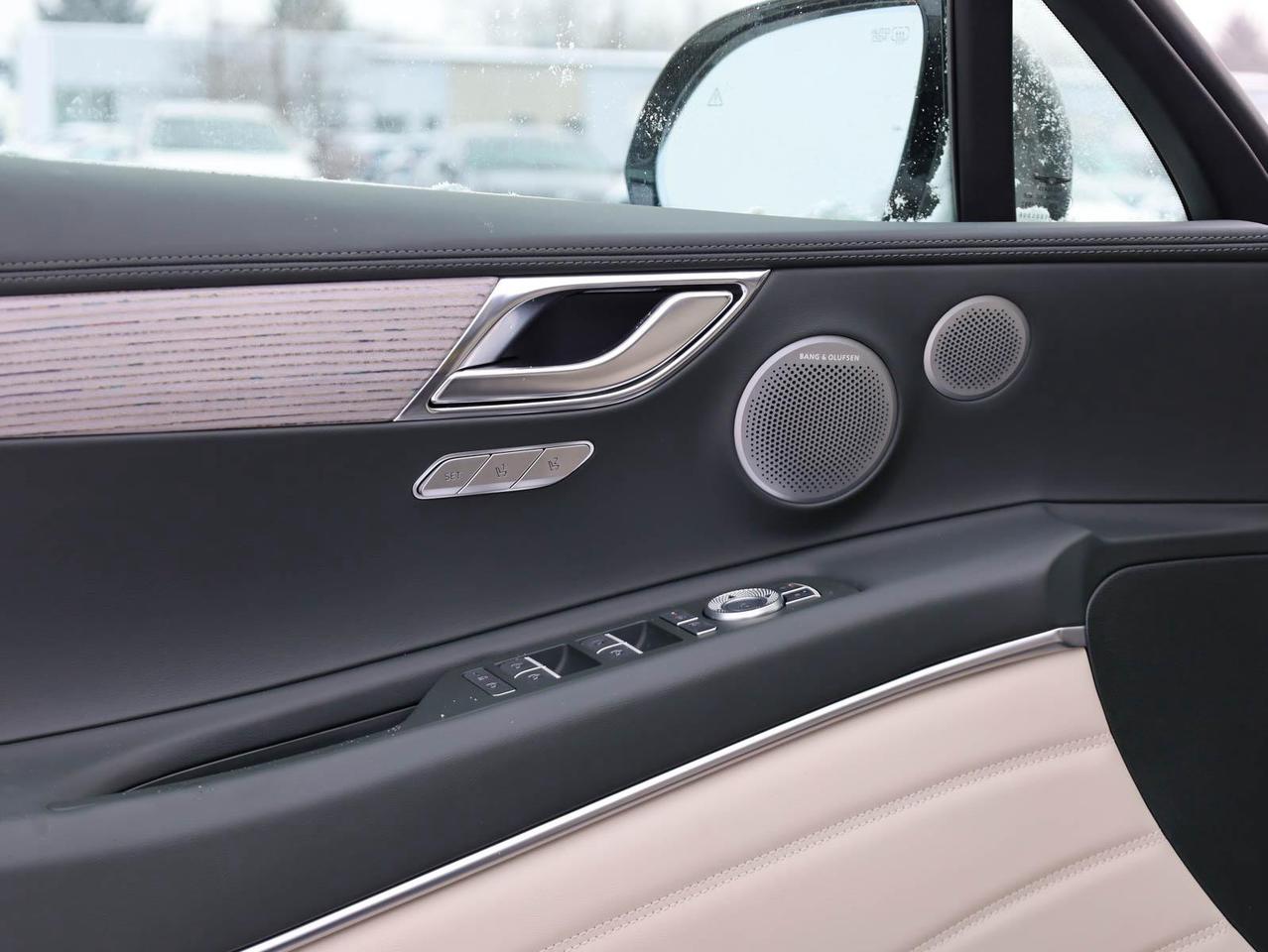 2025 Genesis GV80  Photo