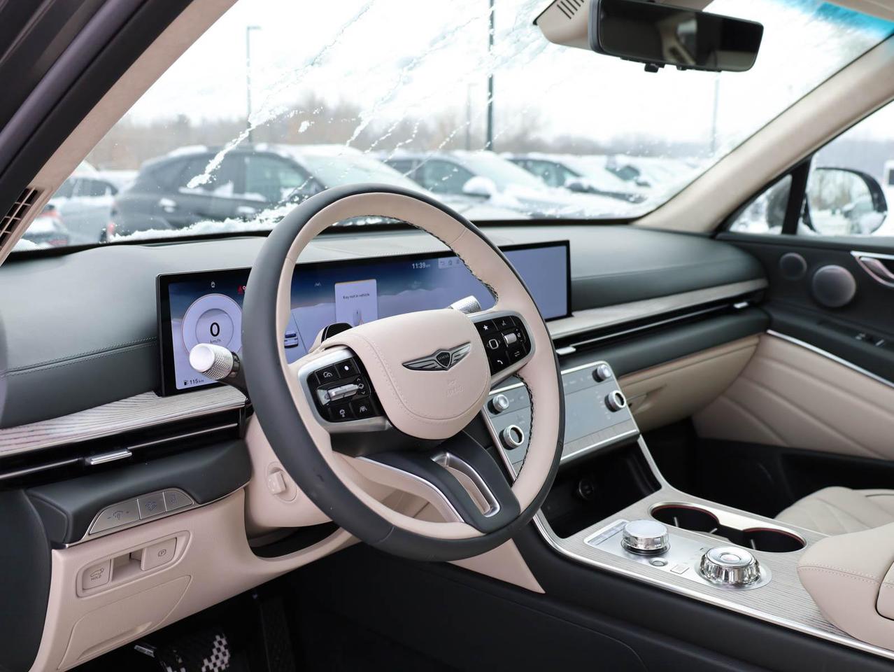 2025 Genesis GV80  Photo